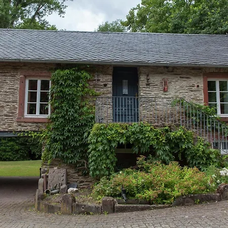 Casa de Férias Mosel Mill Garden Maring-Noviand