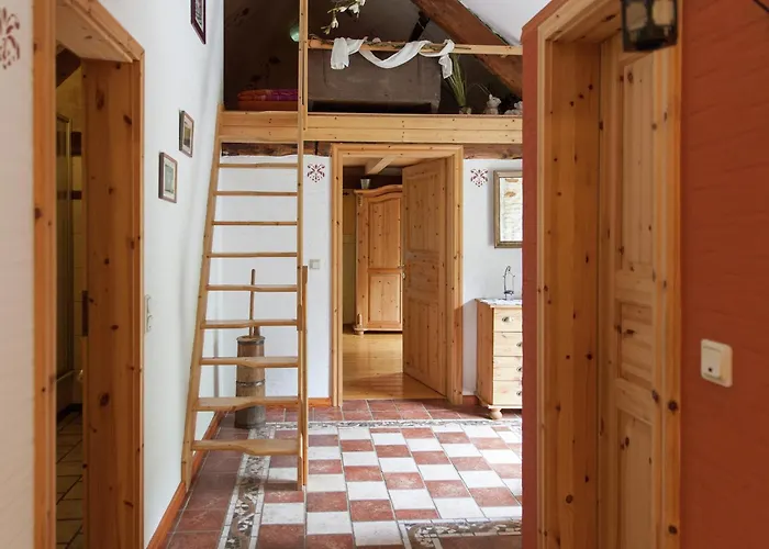 Mosel Mill Garden Maring-Noviand